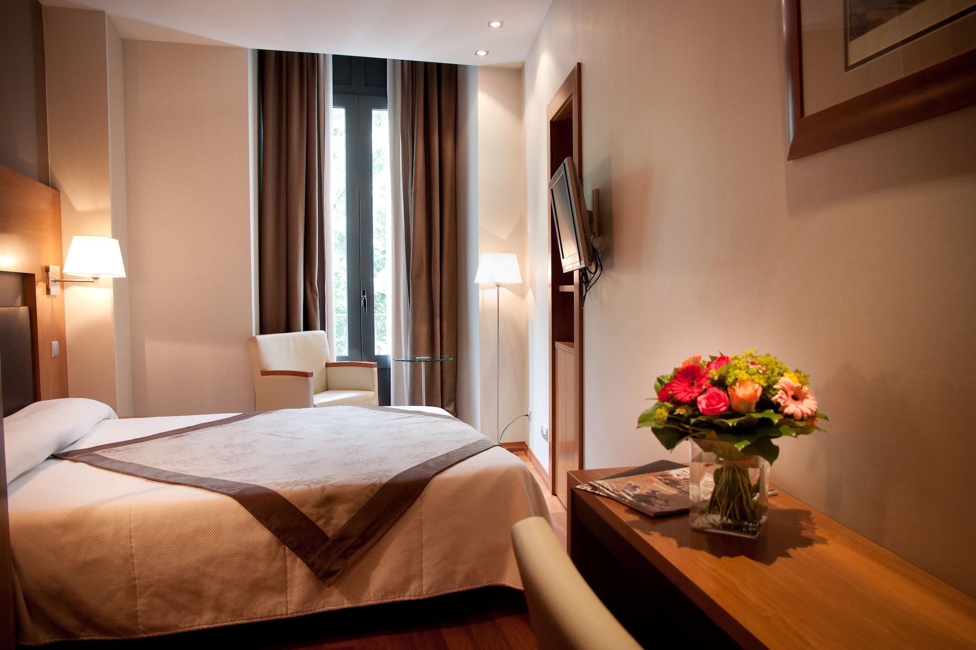 Alti Hotel Bagnères-de-Luchon Eksteriør billede