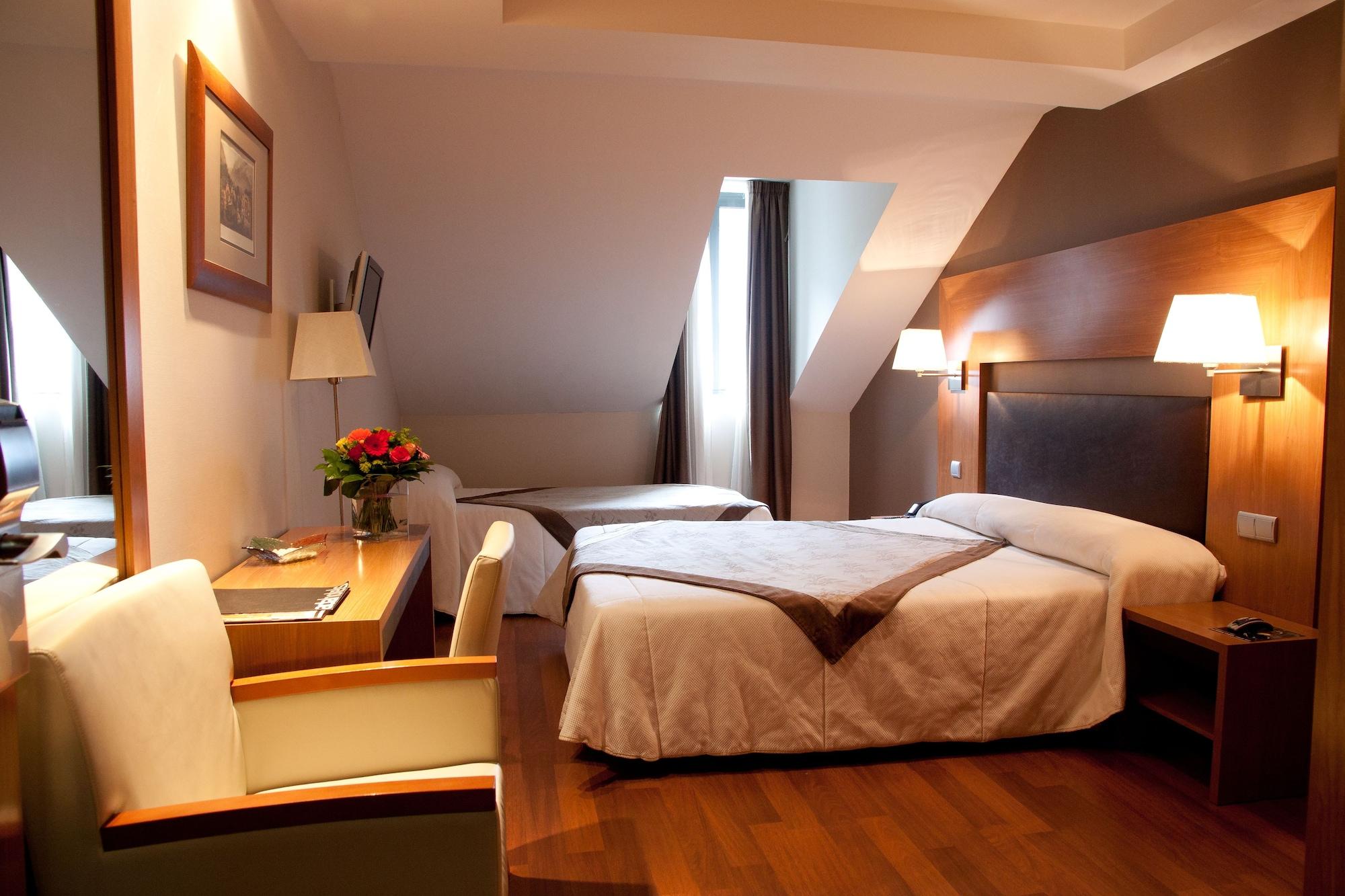Alti Hotel Bagnères-de-Luchon Eksteriør billede