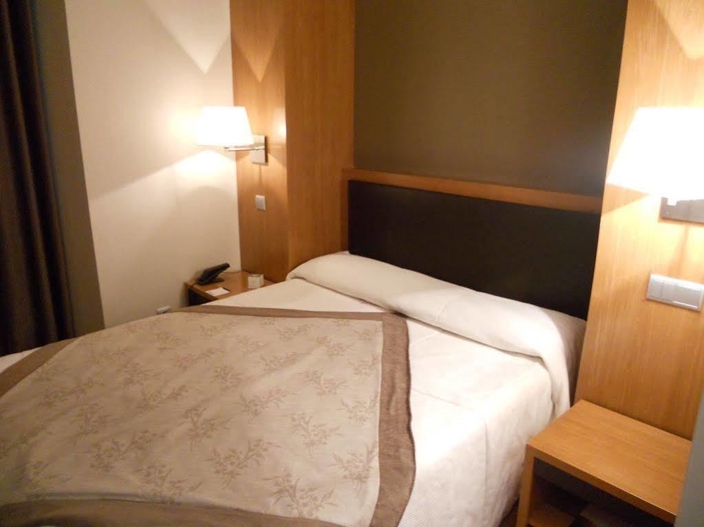 Alti Hotel Bagnères-de-Luchon Eksteriør billede